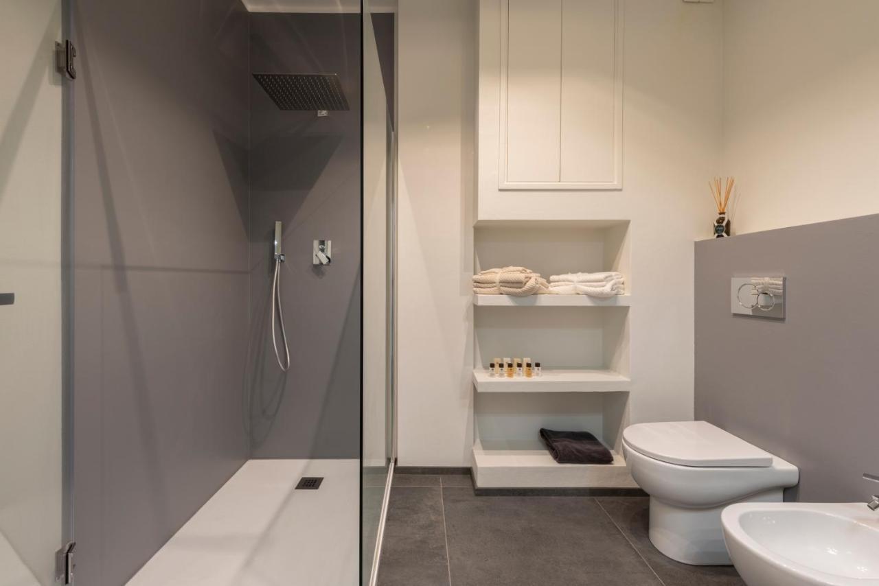 Bnbutler Arena 35 - Navigli Apartment มิลาน ภายนอก รูปภาพ